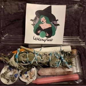 Small manifesting kit